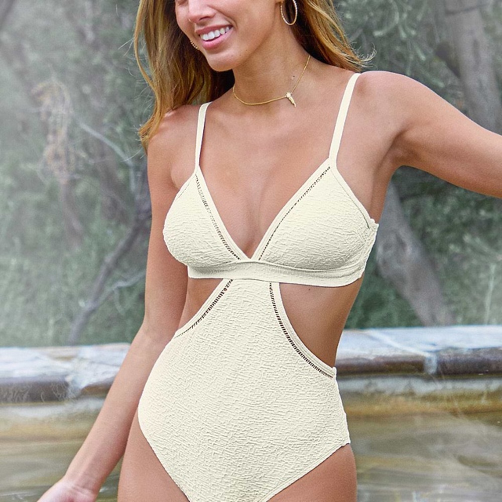 NWT Cupshe Ivory Jacquard V-Neck Monokini M BS96 - Picture 4 of 7